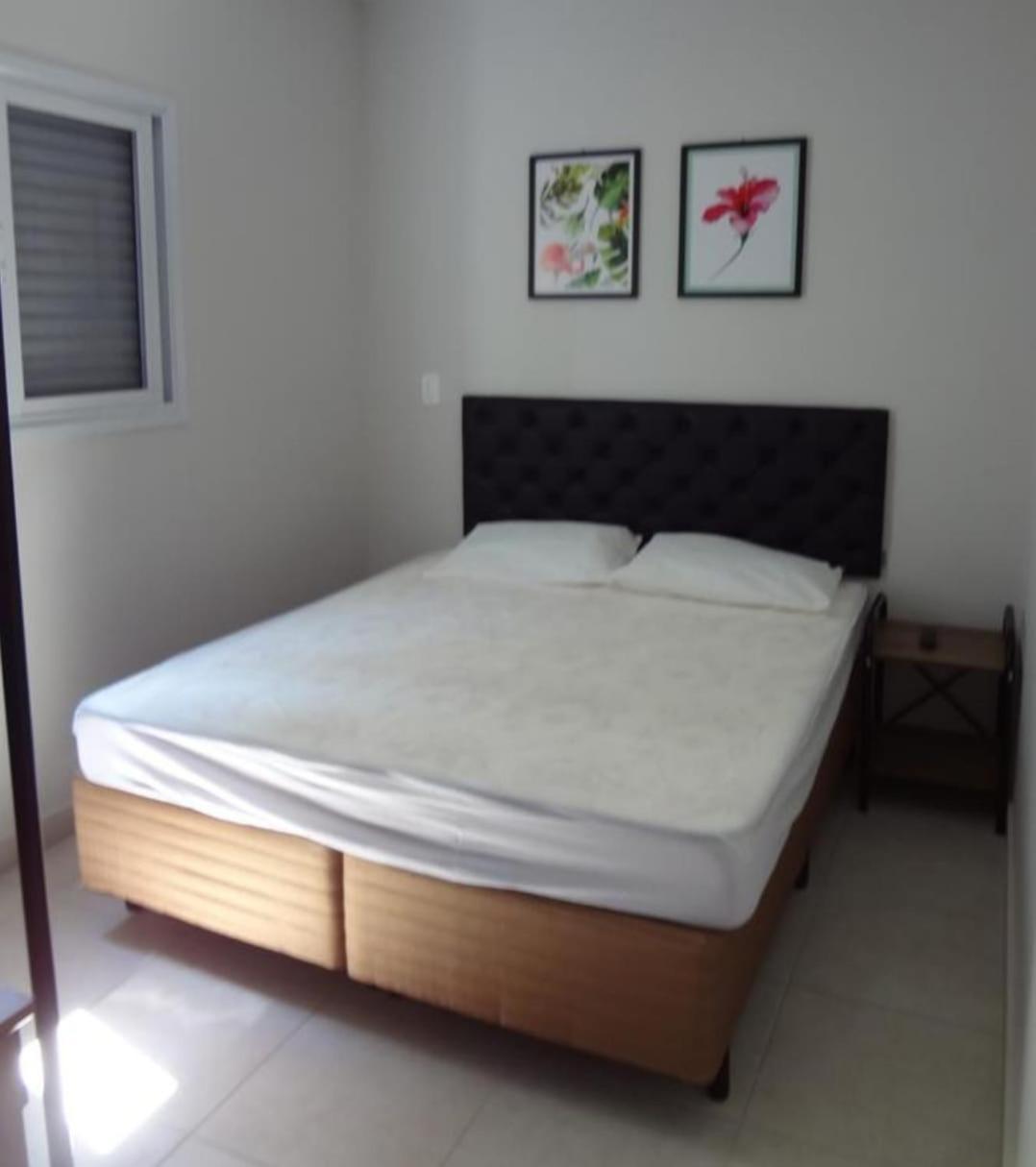Ubatuba, Itagua, Edificio Monreale, E-12 *