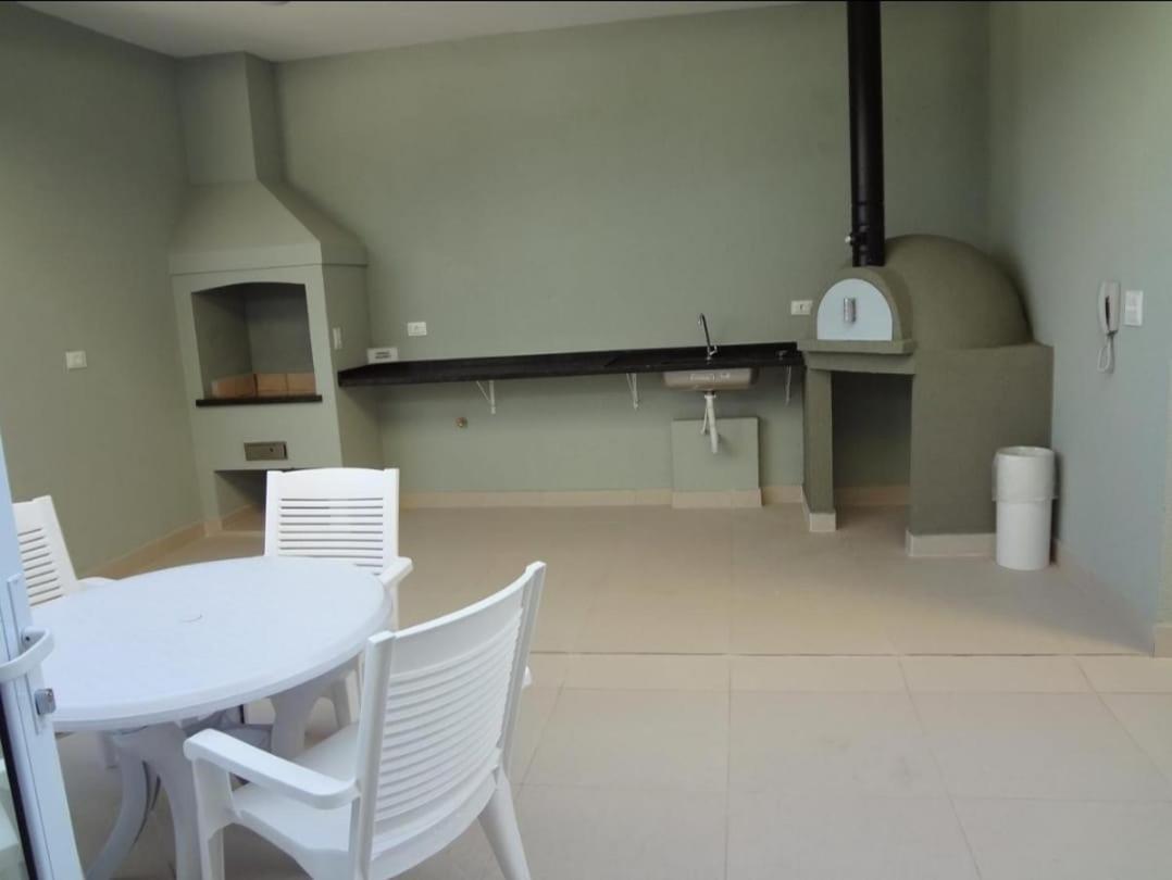 Apartamento Ubatuba, Itagua, Edificio Monreale, E-12